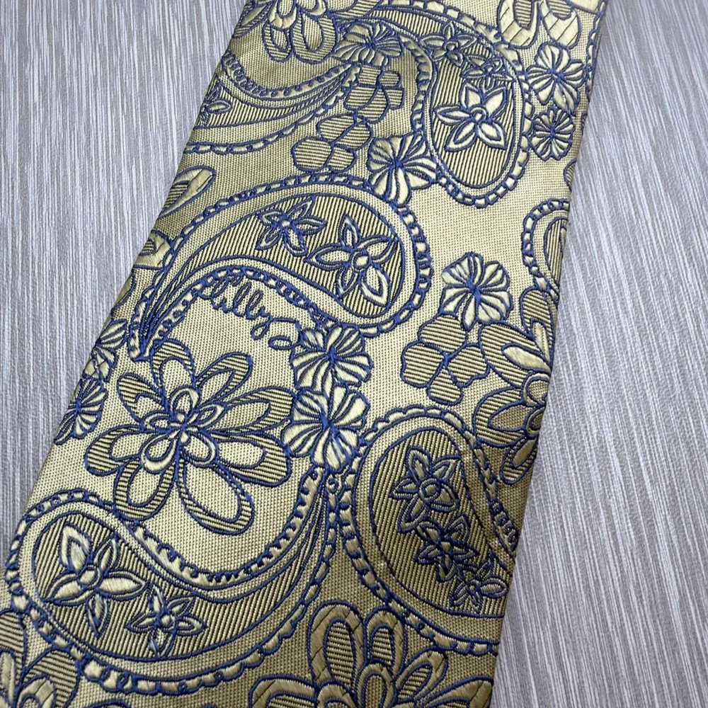 Lilly Pulitzer Mens Tie Gold Navy Blue Paisley Floral Embroidered Preppy